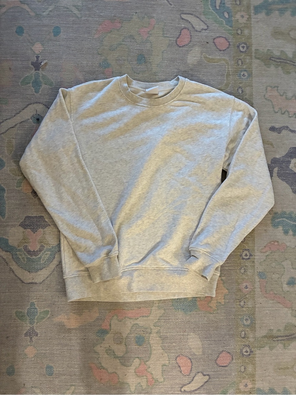 Aritzia TNA airy af crewneck size xs